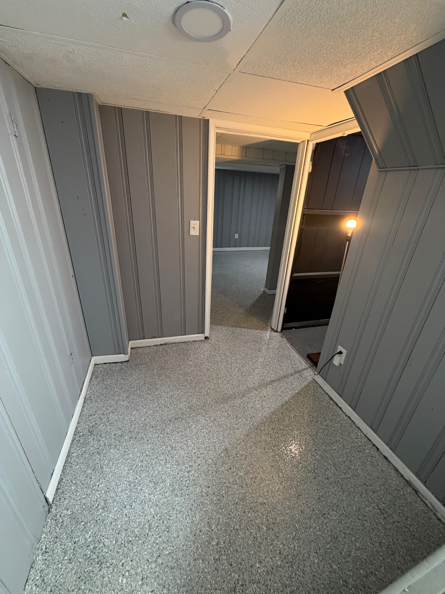 Epoxy floor install